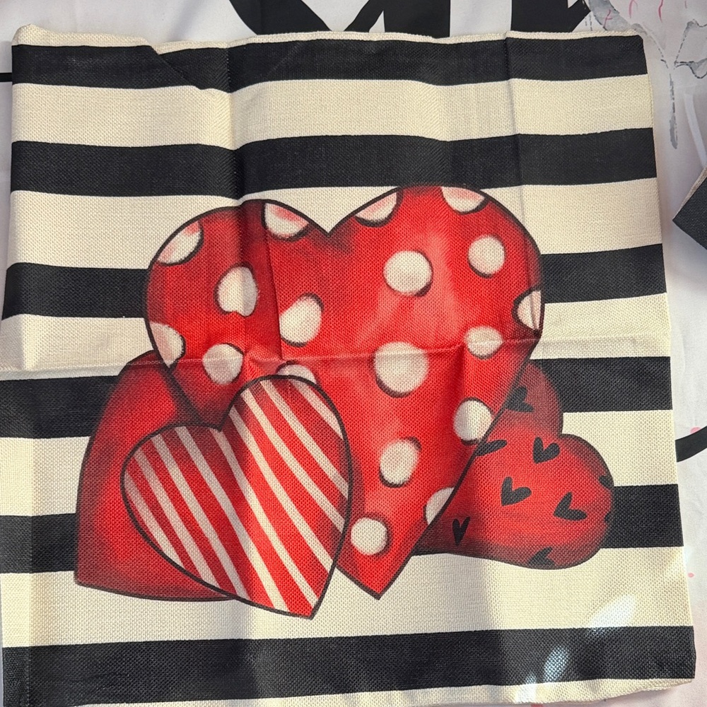 Valentine (4)Livingroom Pillow Cases 17x17 New - Picture 4 of 4